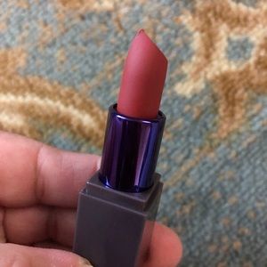 🅽🅴🆆 Urban Decay Vice Mini Lipstick 💄